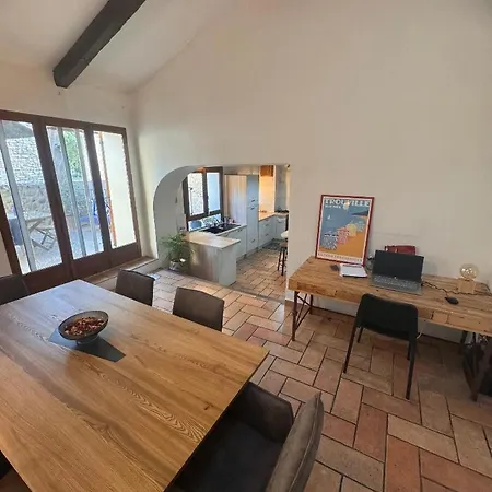 Maison Traditionnelle Gardoise Avec Jacuzzi 5 Personnes 3